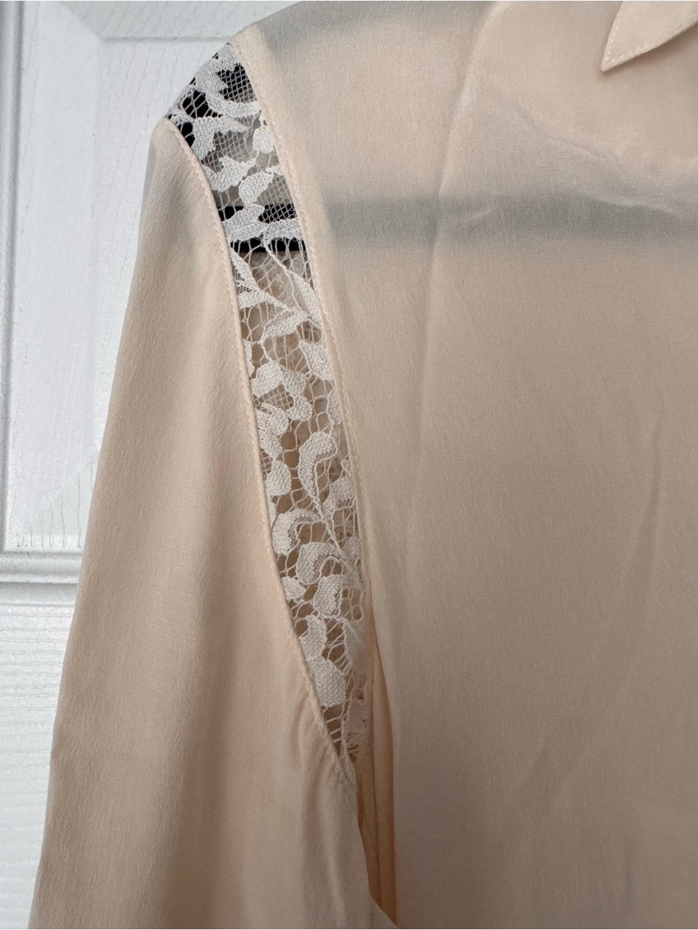 Chloe Cream Long-Sleeve Lace Midi Dress - Picture 4 of 4